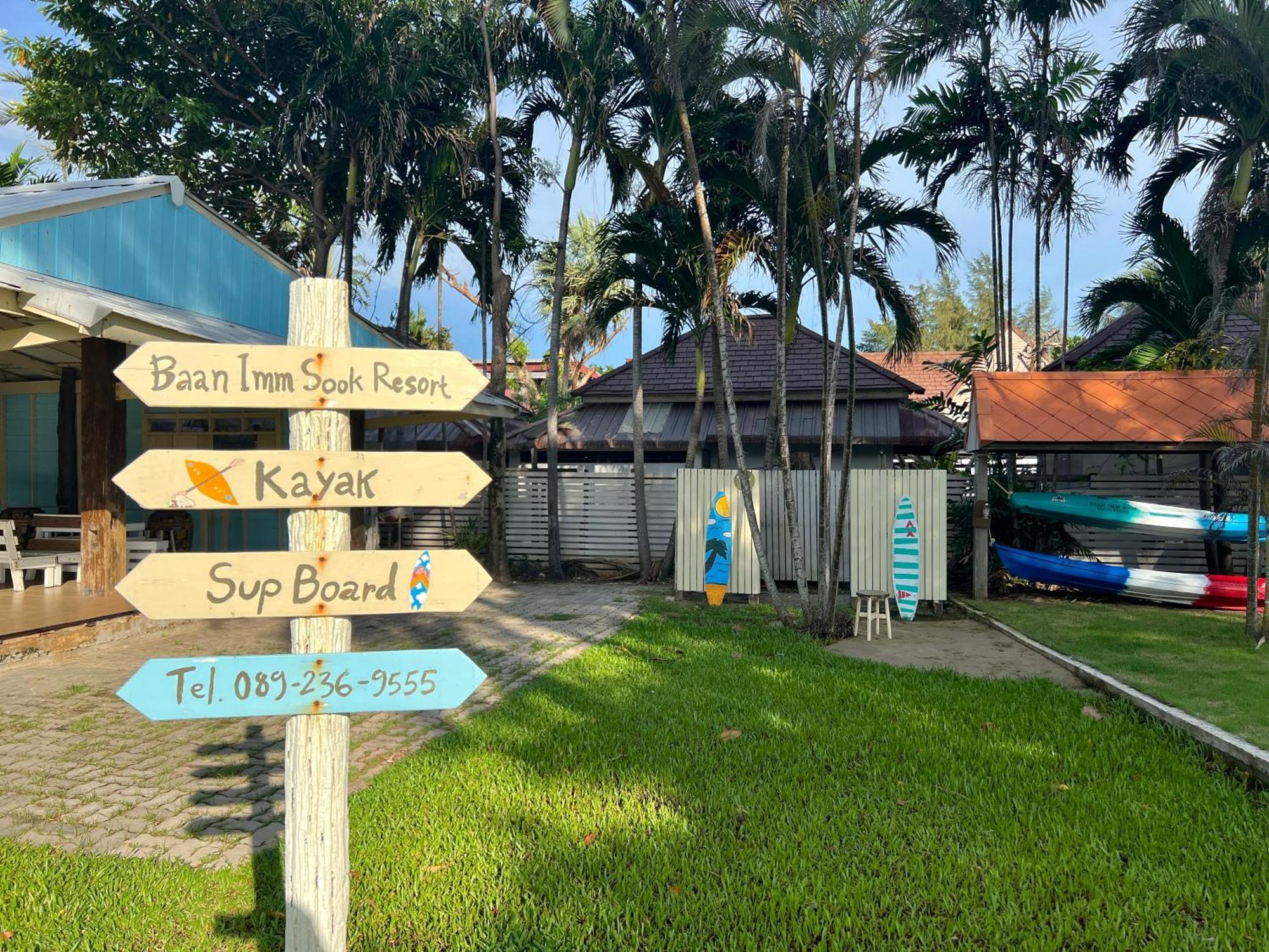 Baan Pun Sook Resort Pantai Chao Lao Bagian luar foto
