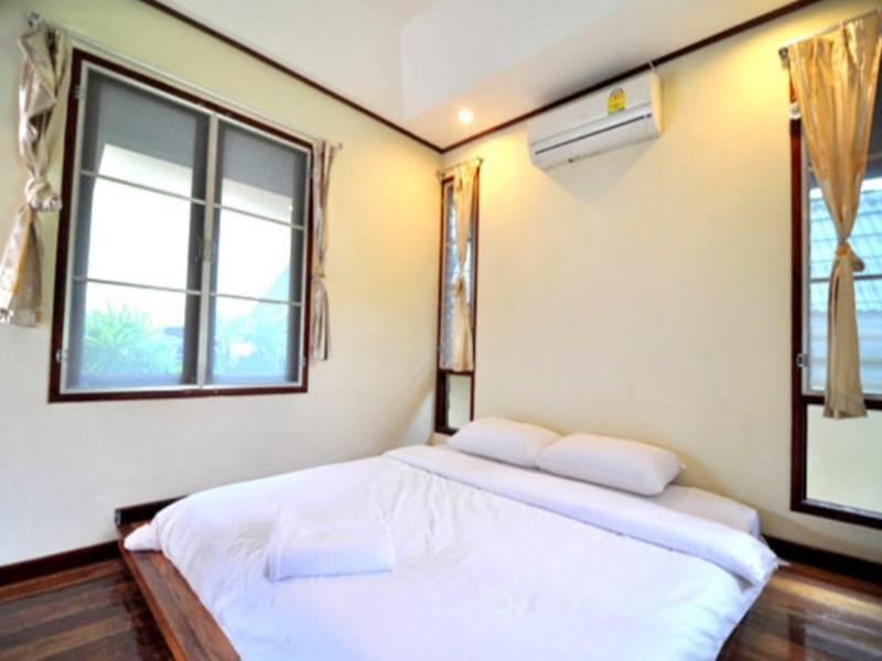 Baan Pun Sook Resort Pantai Chao Lao Bagian luar foto